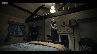 Life_After_Life_S01E03_mkv6873.jpg