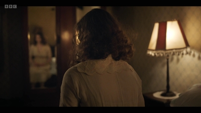 Life_After_Life_S01E03_mkv6874.jpg