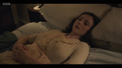 Life_After_Life_S01E03_mkv6903.jpg