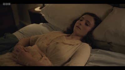 Life_After_Life_S01E03_mkv6904.jpg