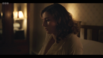 Life_After_Life_S01E03_mkv6909.jpg