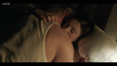 Life_After_Life_S01E03_mkv6951.jpg