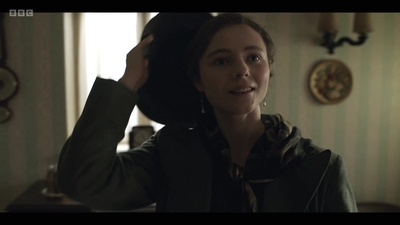 Life_After_Life_S01E03_mkv6980.jpg