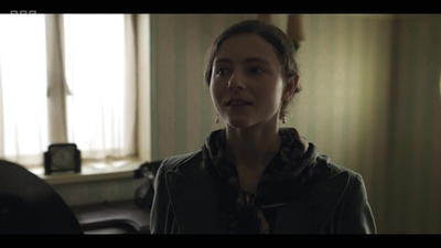 Life_After_Life_S01E03_mkv6981.jpg