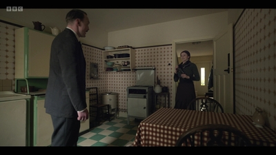 Life_After_Life_S01E03_mkv6999.jpg