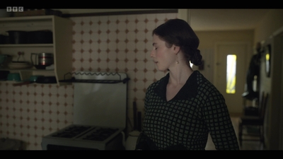 Life_After_Life_S01E03_mkv7016.jpg