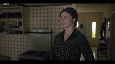 Life_After_Life_S01E03_mkv7019.jpg