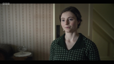 Life_After_Life_S01E03_mkv7063.jpg