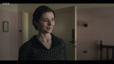Life_After_Life_S01E03_mkv7111.jpg