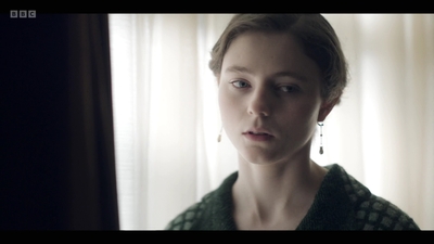 Life_After_Life_S01E03_mkv7164.jpg