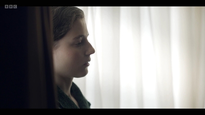 Life_After_Life_S01E03_mkv7169.jpg