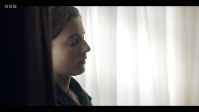 Life_After_Life_S01E03_mkv7175.jpg