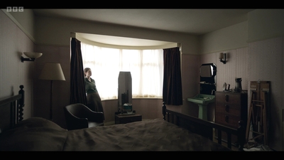 Life_After_Life_S01E03_mkv7189.jpg