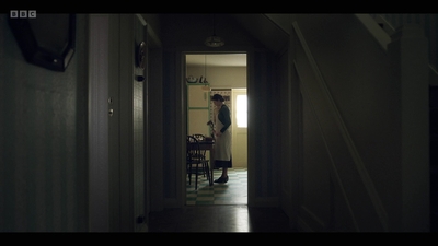 Life_After_Life_S01E03_mkv7205.jpg