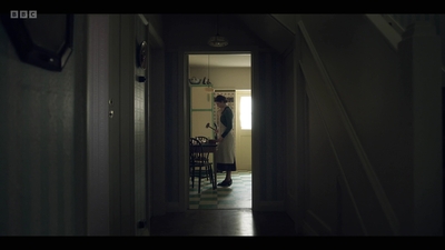 Life_After_Life_S01E03_mkv7208.jpg