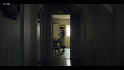 Life_After_Life_S01E03_mkv7209.jpg