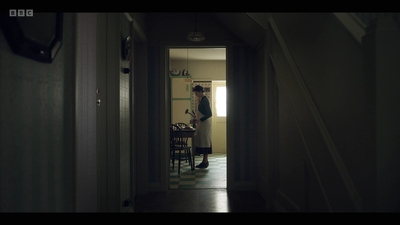 Life_After_Life_S01E03_mkv7210.jpg
