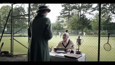 Life_After_Life_S01E03_mkv7232.jpg