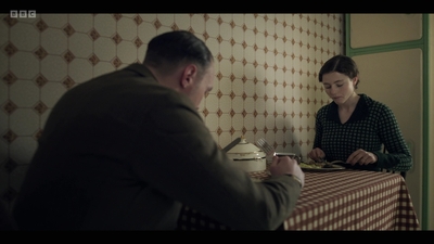 Life_After_Life_S01E03_mkv7292.jpg