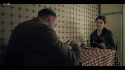 Life_After_Life_S01E03_mkv7293.jpg