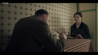 Life_After_Life_S01E03_mkv7299.jpg