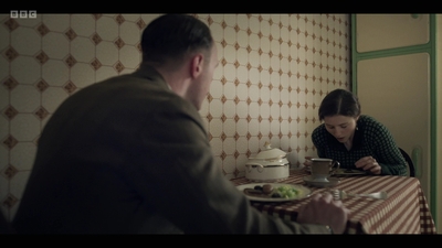 Life_After_Life_S01E03_mkv7332.jpg