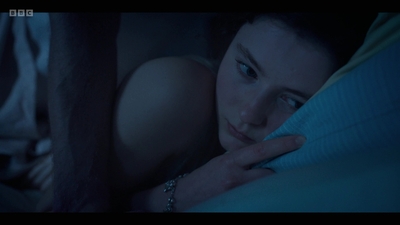 Life_After_Life_S01E03_mkv7402.jpg