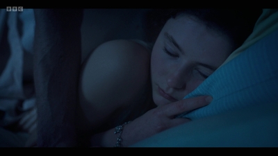Life_After_Life_S01E03_mkv7406.jpg