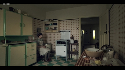 Life_After_Life_S01E03_mkv7459.jpg
