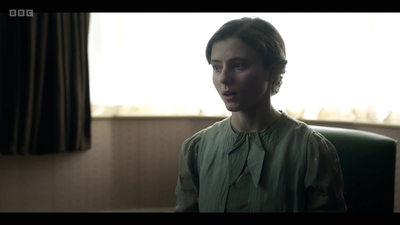 Life_After_Life_S01E03_mkv7488.jpg