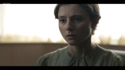 Life_After_Life_S01E03_mkv7515.jpg