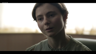 Life_After_Life_S01E03_mkv7520.jpg