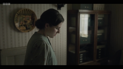 Life_After_Life_S01E03_mkv7561.jpg