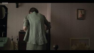 Life_After_Life_S01E03_mkv7595.jpg