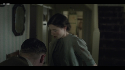 Life_After_Life_S01E03_mkv7610.jpg