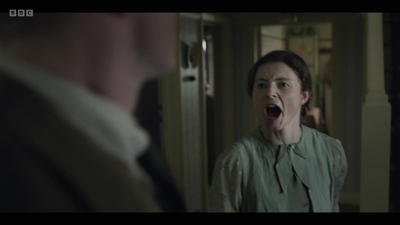 Life_After_Life_S01E03_mkv7614.jpg