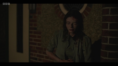 Life_After_Life_S01E03_mkv7716.jpg