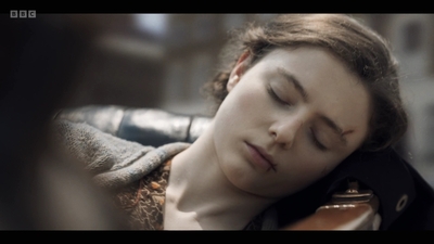 Life_After_Life_S01E03_mkv7821.jpg