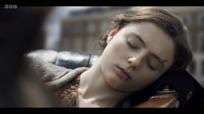 Life_After_Life_S01E03_mkv7824.jpg