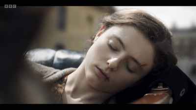 Life_After_Life_S01E03_mkv7829.jpg