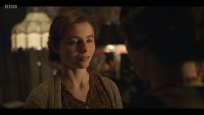 Life_After_Life_S01E03_mkv7920.jpg