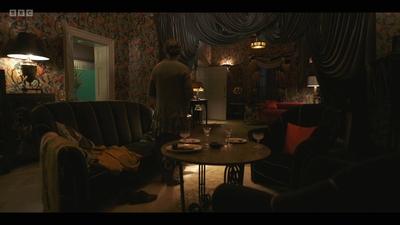 Life_After_Life_S01E03_mkv7927.jpg