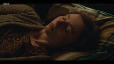 Life_After_Life_S01E03_mkv7947.jpg