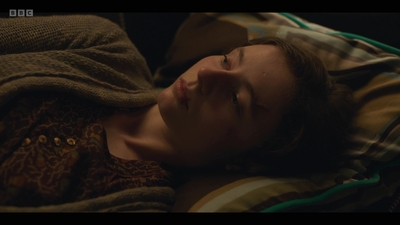 Life_After_Life_S01E03_mkv7949.jpg