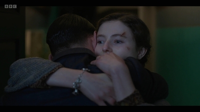 Life_After_Life_S01E03_mkv7976.jpg