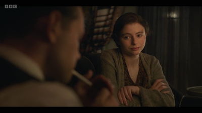 Life_After_Life_S01E03_mkv7991.jpg