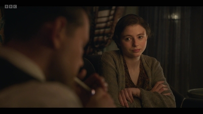 Life_After_Life_S01E03_mkv7992.jpg