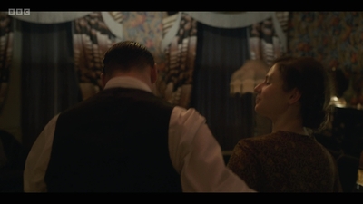 Life_After_Life_S01E03_mkv8027.jpg