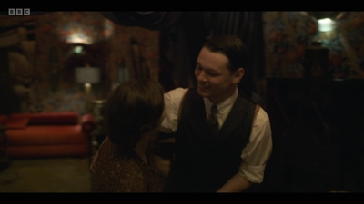 Life_After_Life_S01E03_mkv8031.jpg
