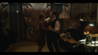 Life_After_Life_S01E03_mkv8033.jpg